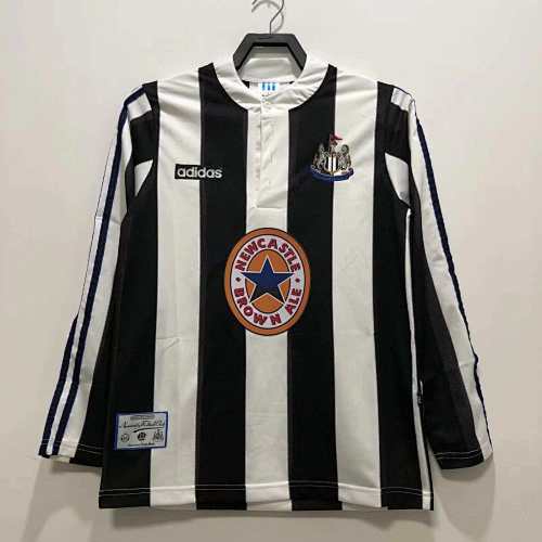 Newcastle United F.C. Long Retro Fan Version
