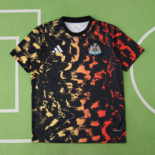 Newcastle United F.C. Training Clothes Fan Version