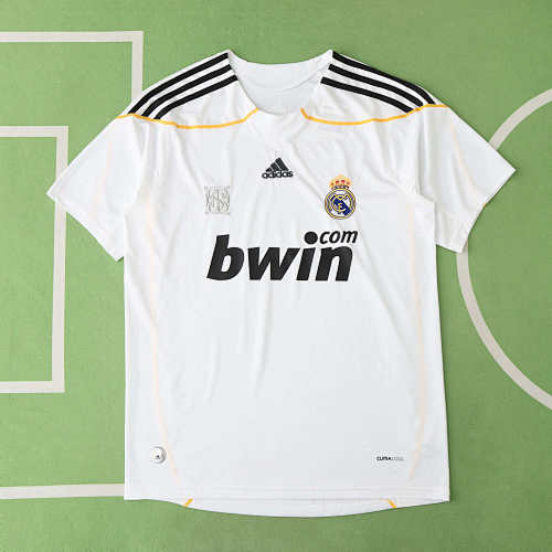 Real Madrid CF Home Retro Fan Version