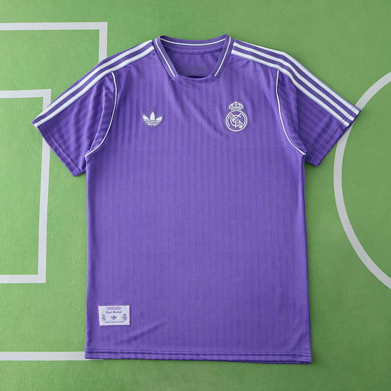Real Madrid CF Retro T Shirt