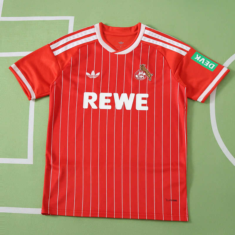 1. FC Köln Away Fan Version