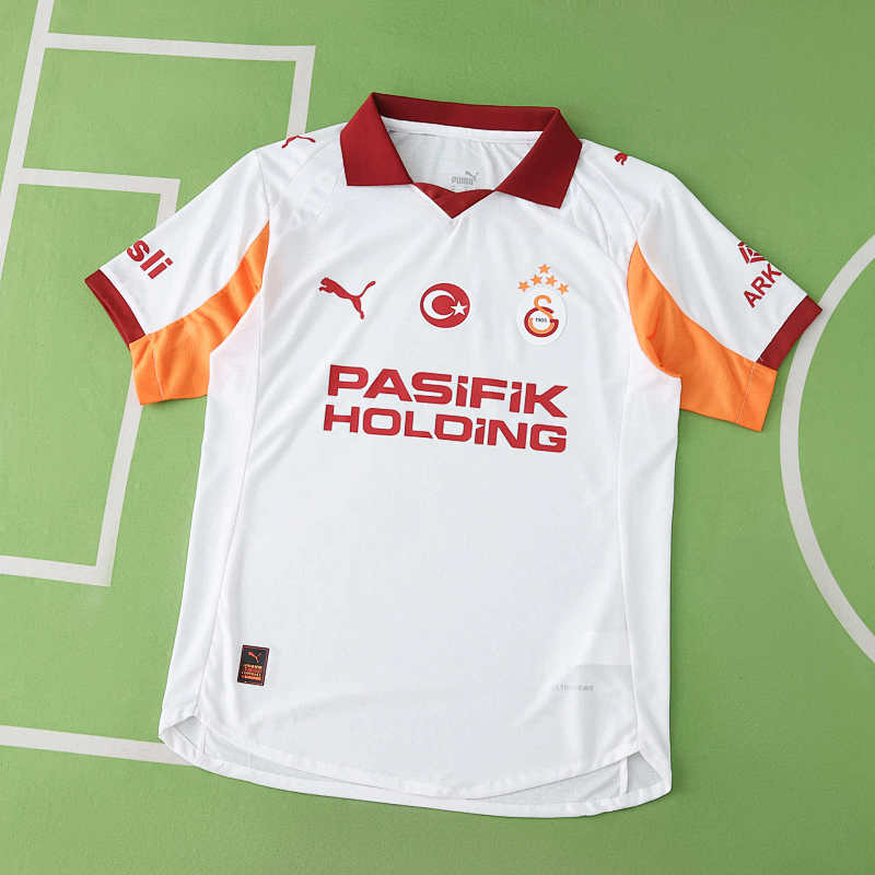 Galatasaray S.K. Away Player Version