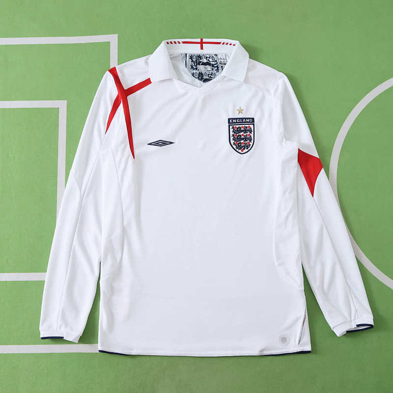 England Home Retro Long Sleeve Fan Version
