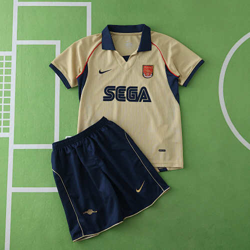 Arsenal F.C. Away Retro Kids Kit
