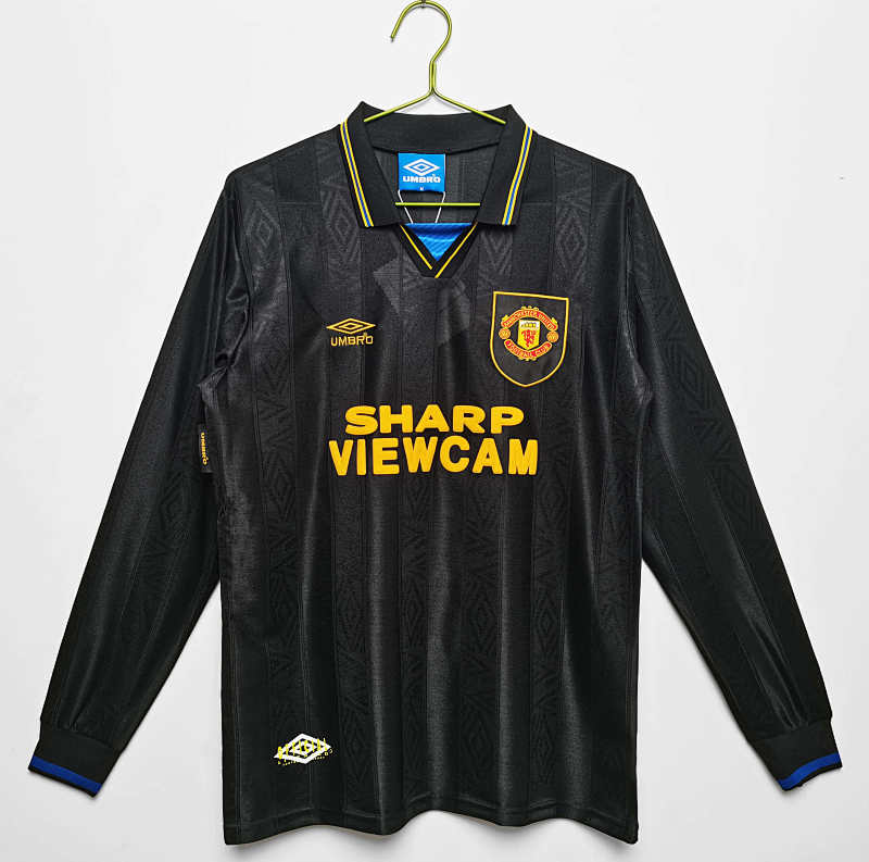 Manchester United Away Long Sleeved Retro Fan Version