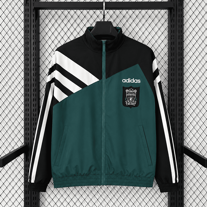 Liverpool F.C. Retro Windbreaker