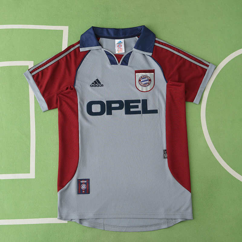 Fußball-Club Bayern München Away Retro Fan Version
