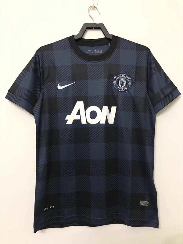 Manchester United Away Black Retro Fan Version