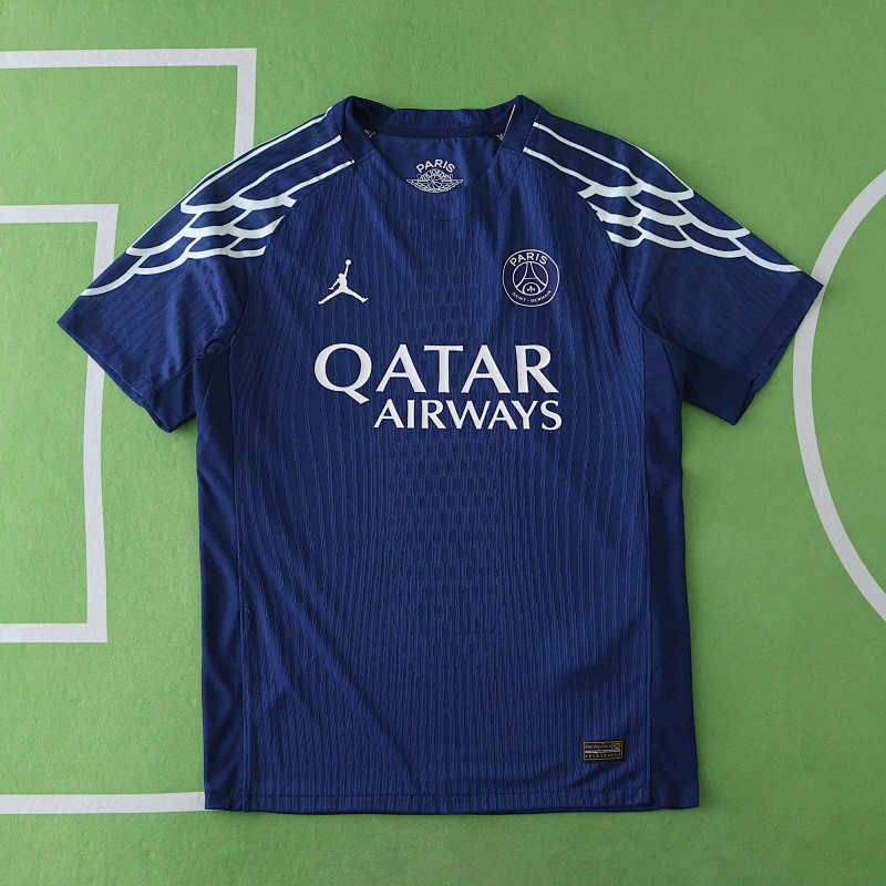 Paris Saint-Germain F.C. Fourth Player Version
