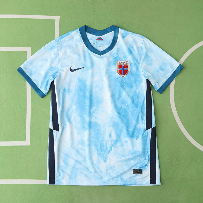 Norway Away Retro Fan Version