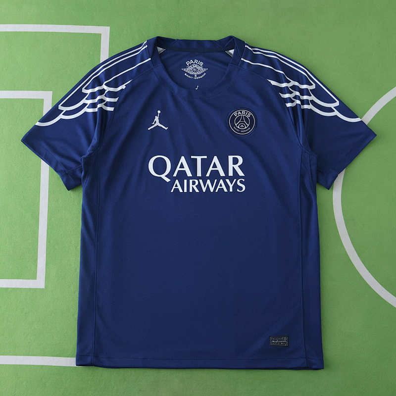 Paris Saint-Germain F.C. Fourth Fan Version