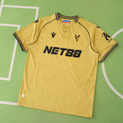 Crystal Palace F.C. Away Fan Version