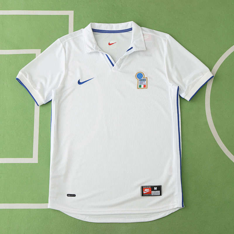 Italy Away Retro Fan Version