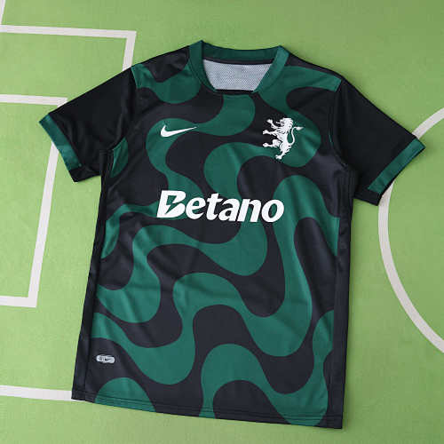 Sporting CP Third Fan Version