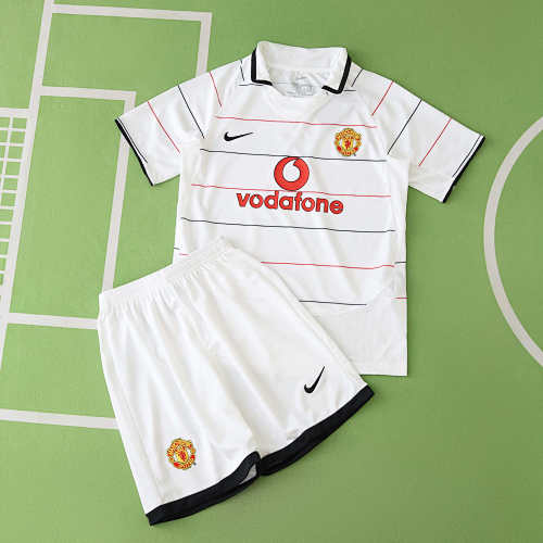 Manchester United F.C. Away Retro Kids Kit