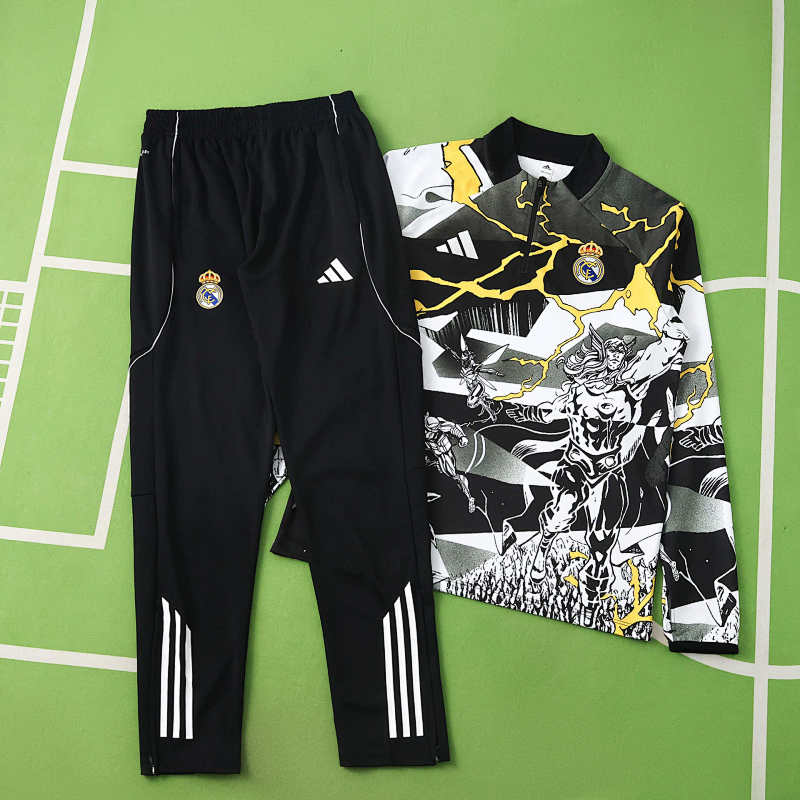 Real Madrid CF Marvel Black Half Pull Training Suit