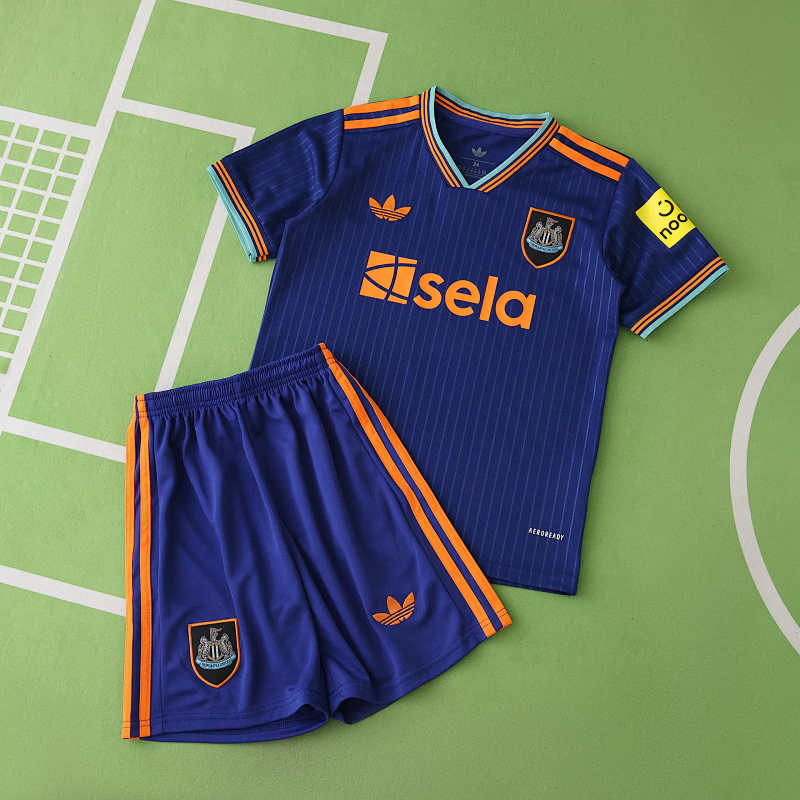 Newcastle United F.C. Third Kids Kit