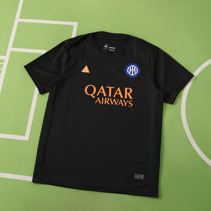 F.C. Internazionale Milano Training Shirt Fan Version