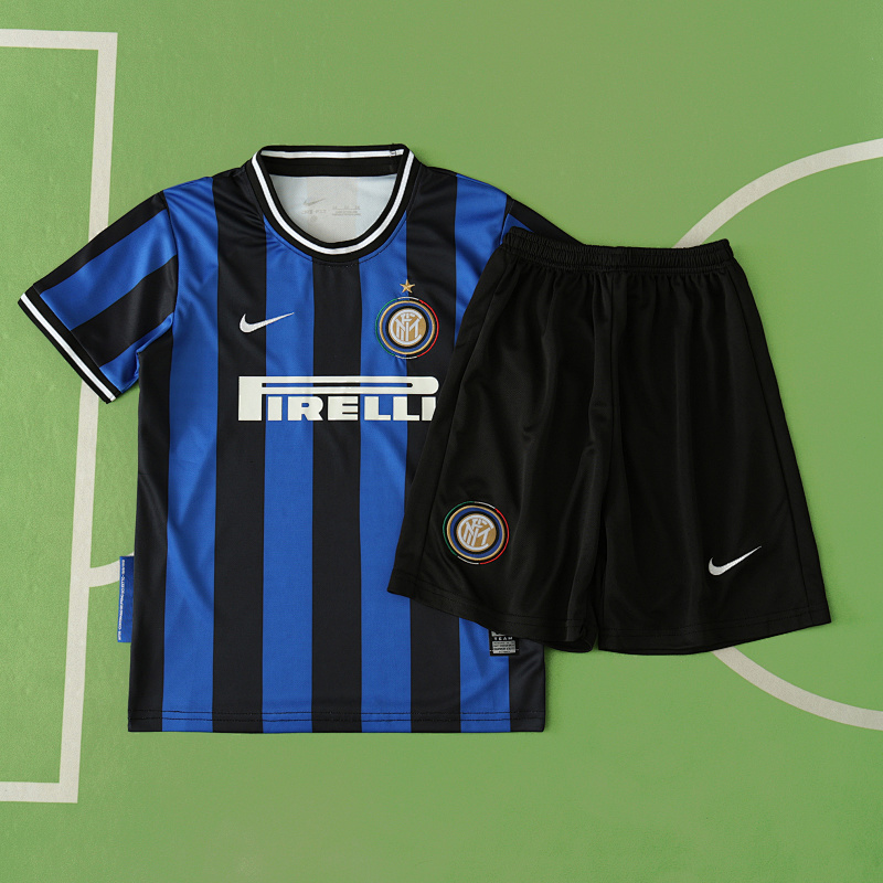 F.C. Internazionale Milano Home Kids Kit