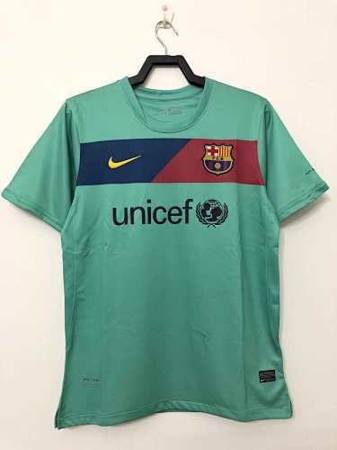 Barcelona Away Retro Fan Version
