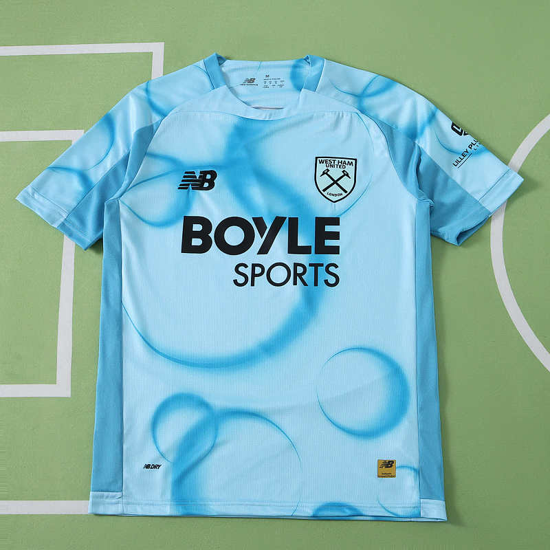 West Ham United F.C. Third Fan Version