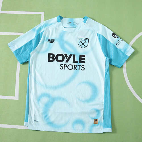 West Ham United F.C. Third Player Version