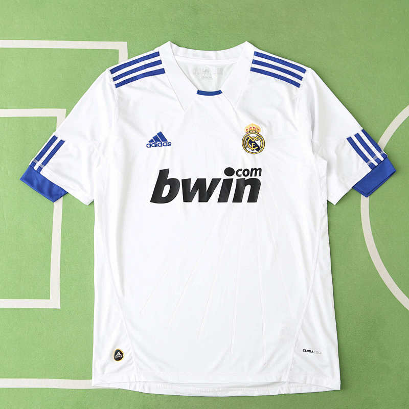 Real Madrid CF Home Retro Fan Version