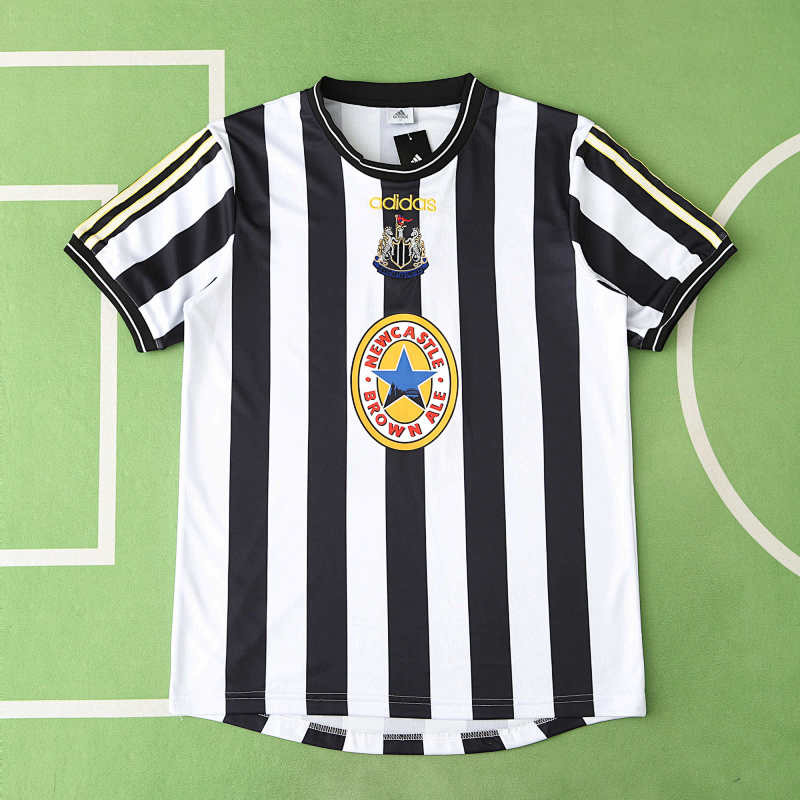 Newcastle United F.C. Home Retro Fan Version