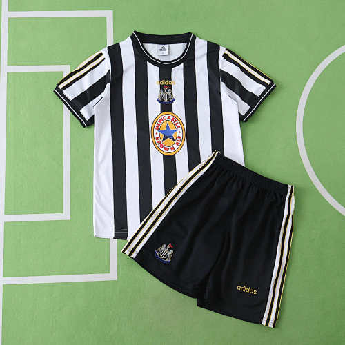 Newcastle United F.C. Home Kids Kit