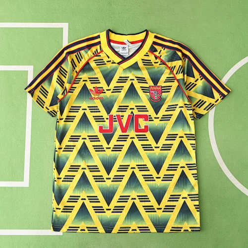 Arsenal F.C. Away Retro Fan Version