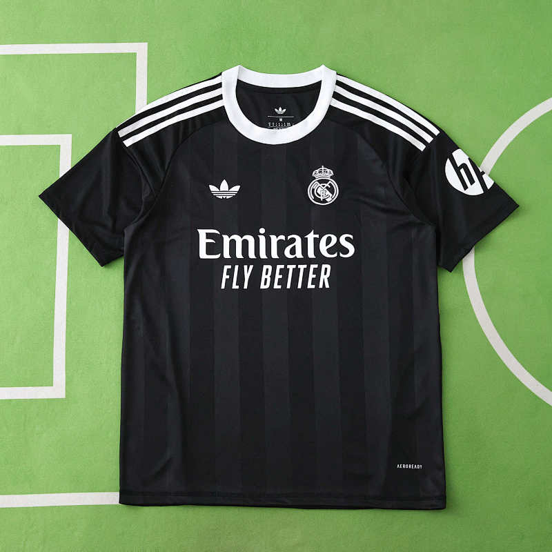 Real Madrid CF Goalkeeper Fan Version