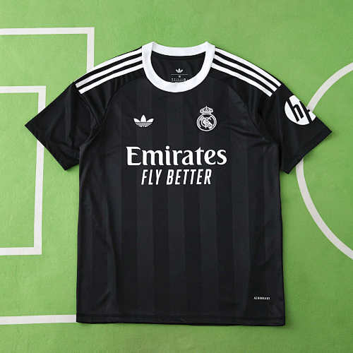 Real Madrid CF Goalkeeper Fan Version