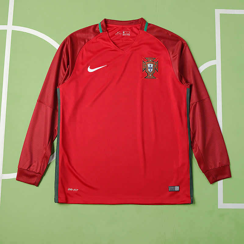 Portugal Home Retro Long Sleeve Fan Version