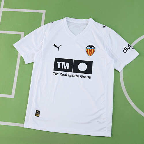 Valencia CF Home Fan Version