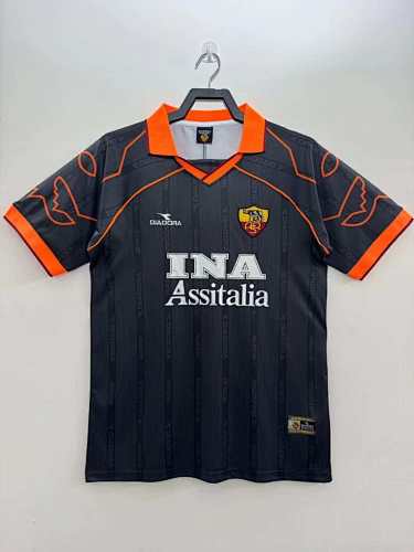 Roma Away Retro Fan Version