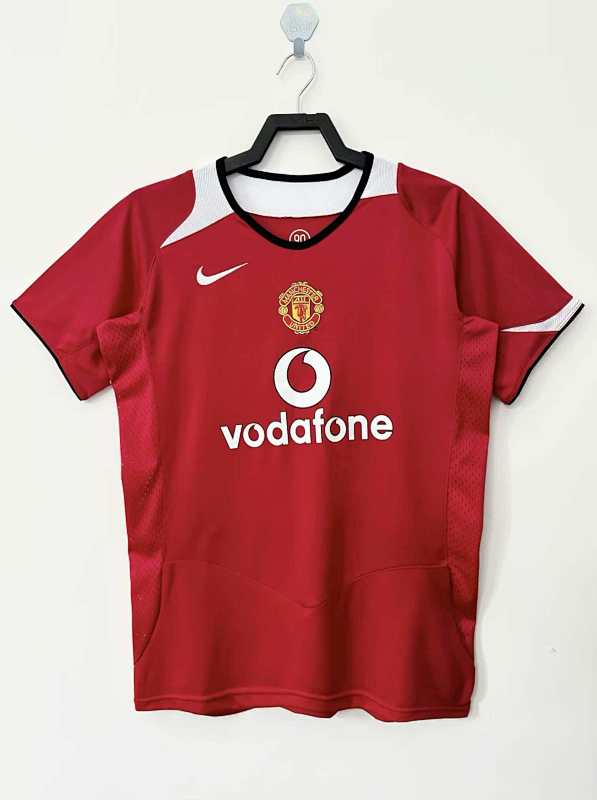 Manchester United Home Retro Fan Version