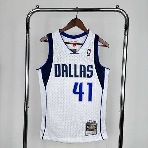 Nba Dallas Mavericks 41 Nowitzki