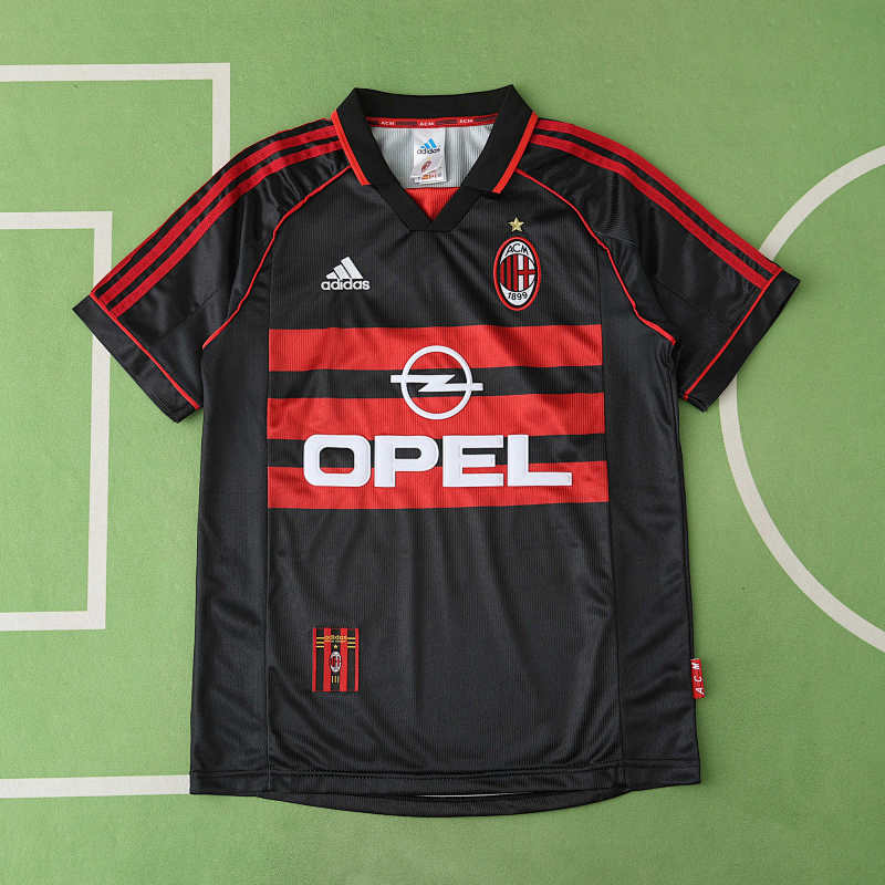 A.C. Milan Third Retro Fan Version