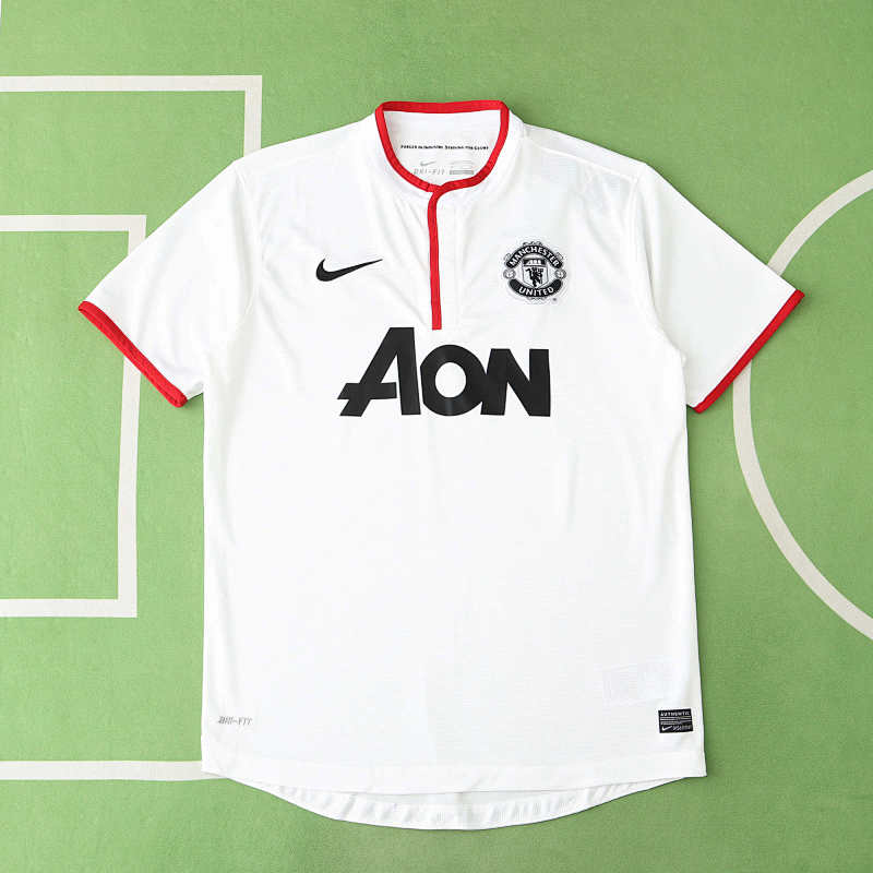 Manchester United F.C. Away Retro Fan Version