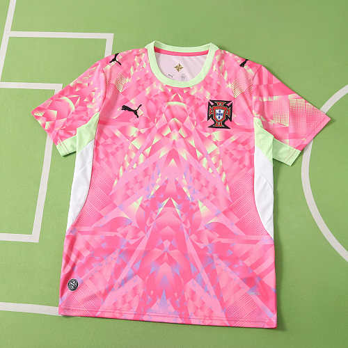 Fifa World Cup Portugal Pink Goalkeeper Fan Version