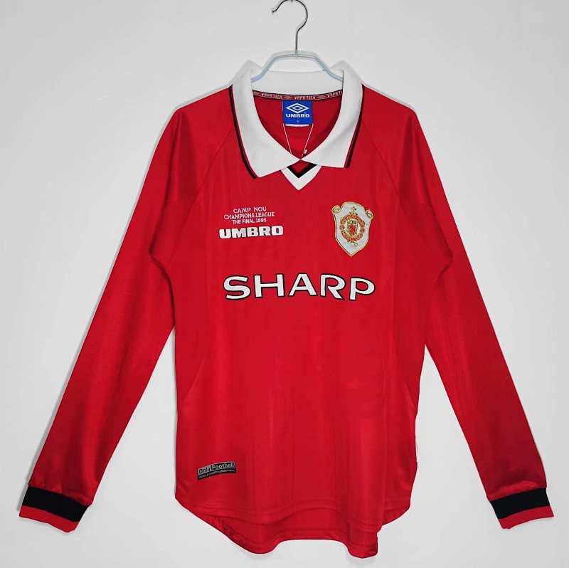 Manchester United Home Retro Fan Version