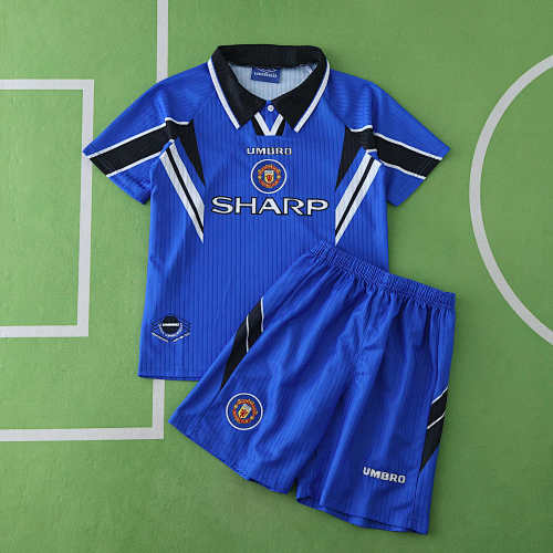 Manchester United F.C. Third Retro Kids Kit