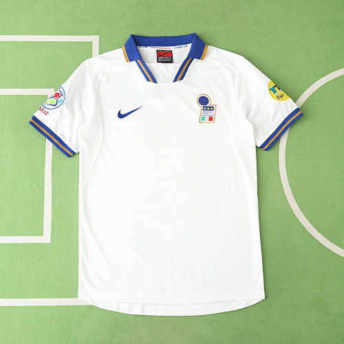 Italy Away Retro Fan Version