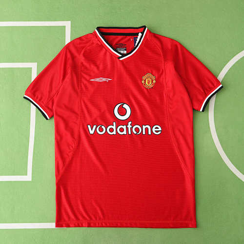 Manchester United F.C. Home Retro Fan Version