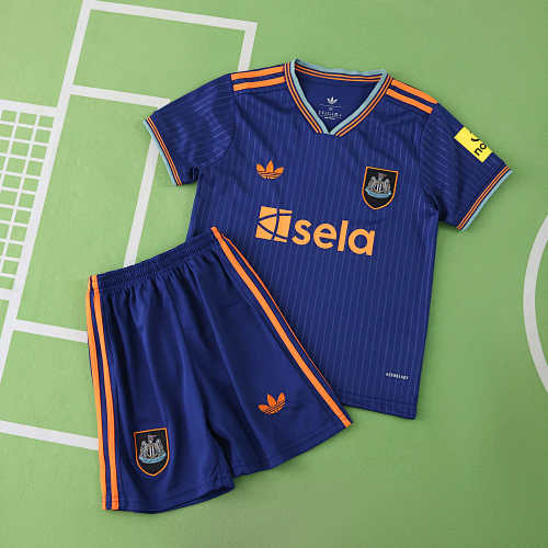 Newcastle United F.C. Third Kids Kit