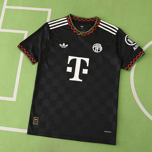 Fußball-Club Bayern München Third Fan Version