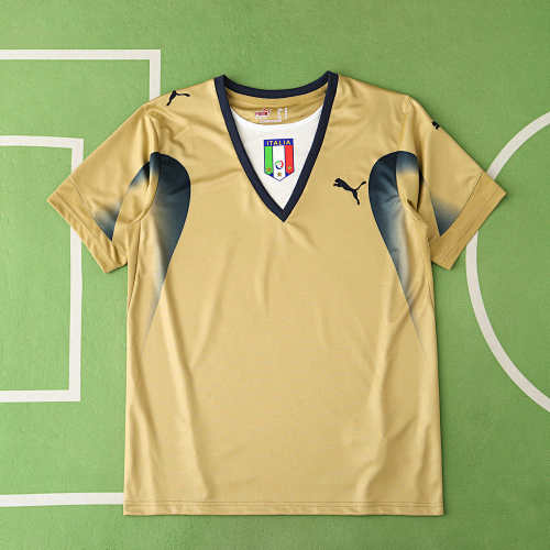 Italy Goalkeeperretro Fan Version