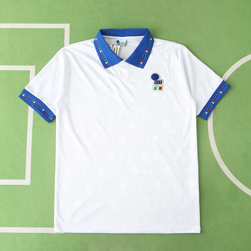 Italy Away Retro Fan Version