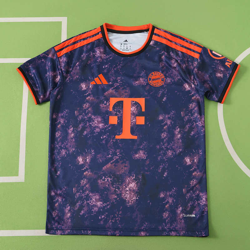 Fußball-Club Bayern München Third Fan Version