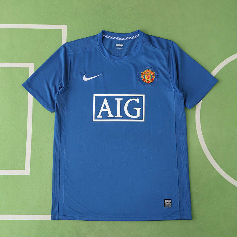 Manchester United F.C. Third Retro Fan Version